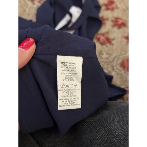 NWT Naked Zebra Women's Navy Blue Overlap Tank Top Size Large - Picture 8 of 8